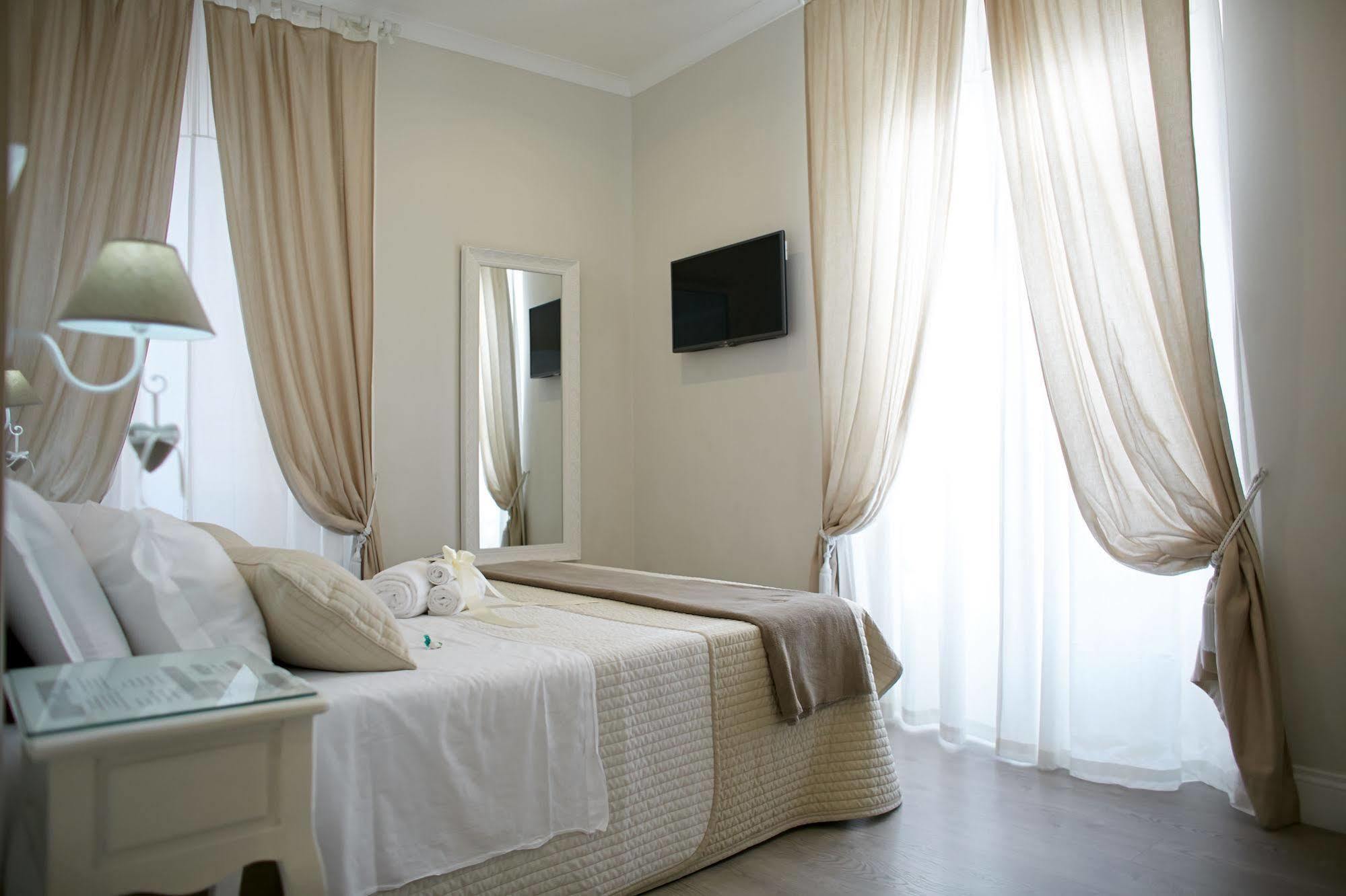Bed and Breakfast Charme & Chic à Rome Extérieur photo