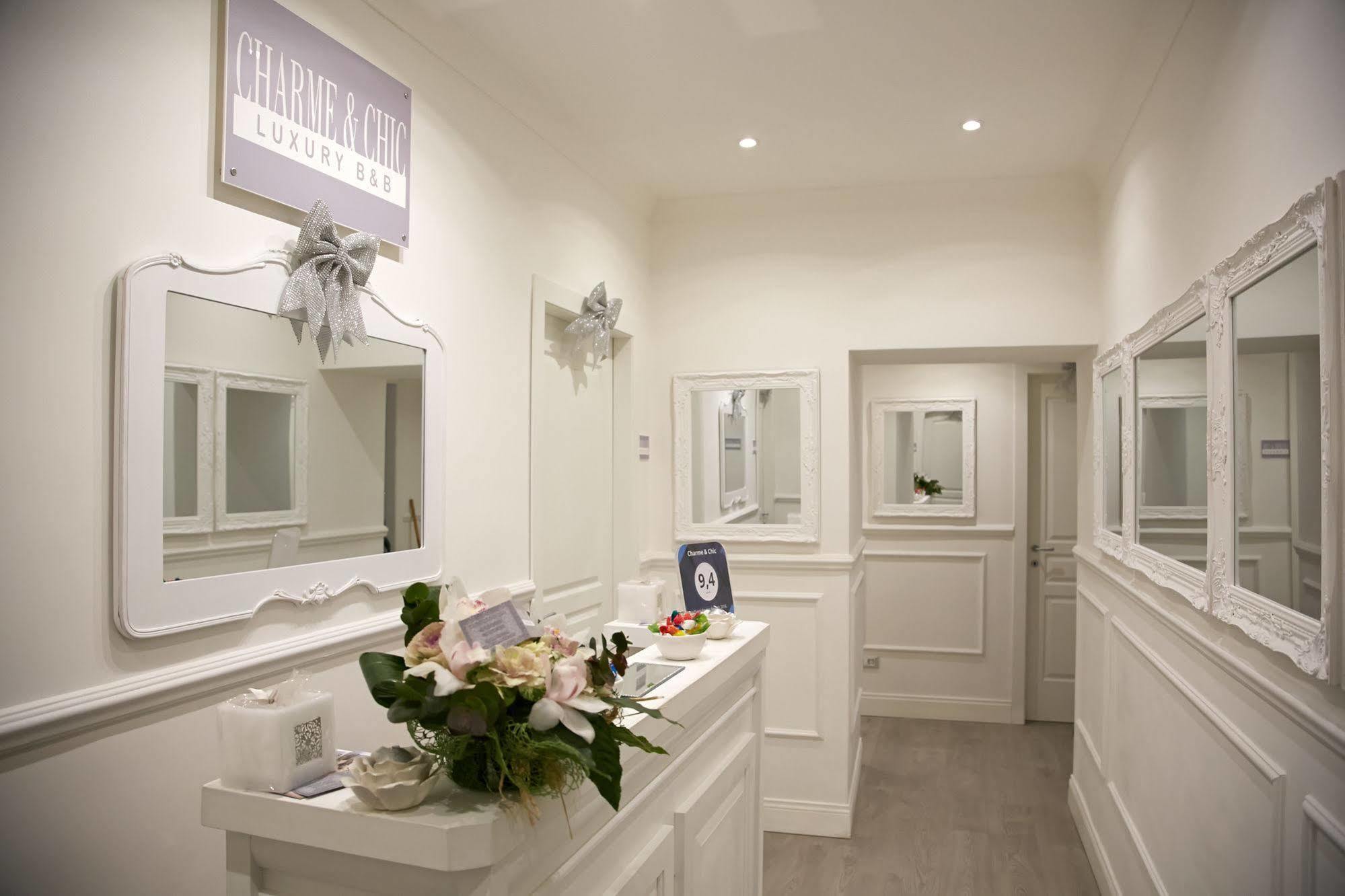 Bed and Breakfast Charme & Chic à Rome Extérieur photo