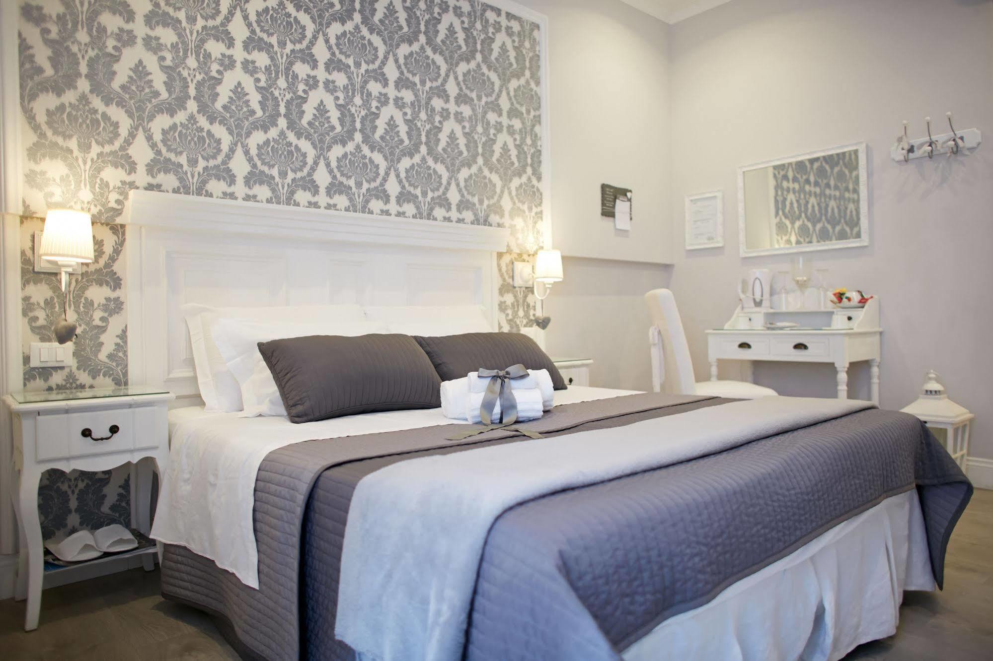 Bed and Breakfast Charme & Chic à Rome Extérieur photo