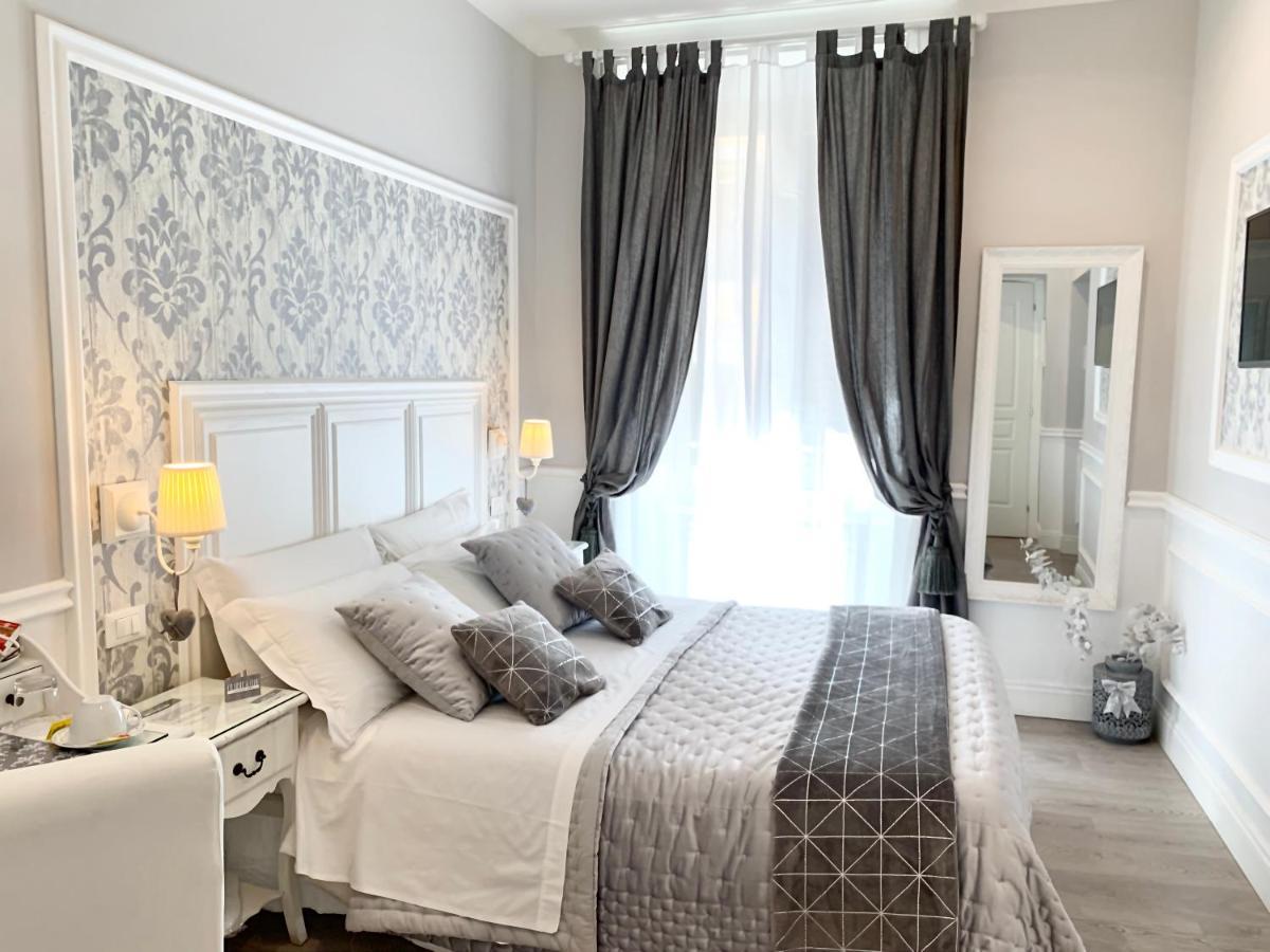 Bed and Breakfast Charme & Chic à Rome Extérieur photo